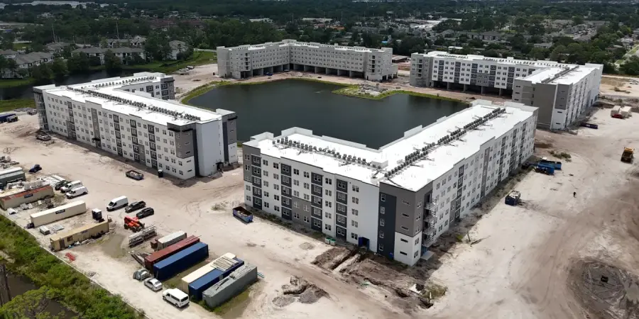 Millenia 6