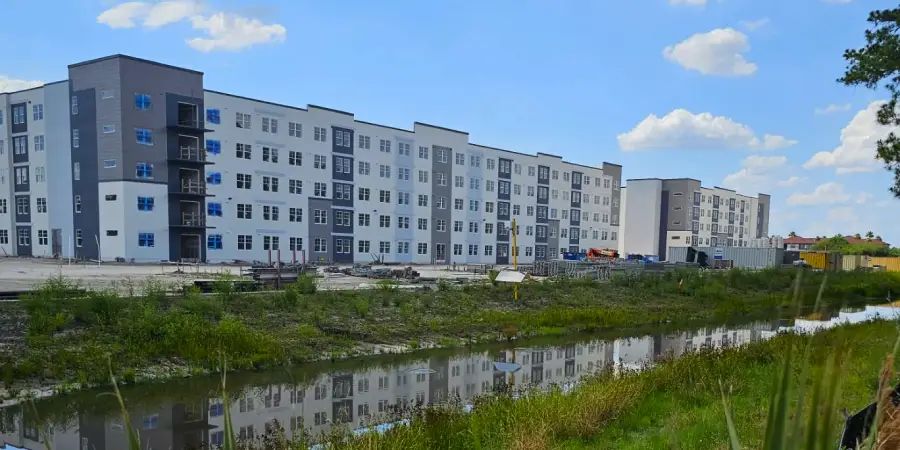 Millenia 7